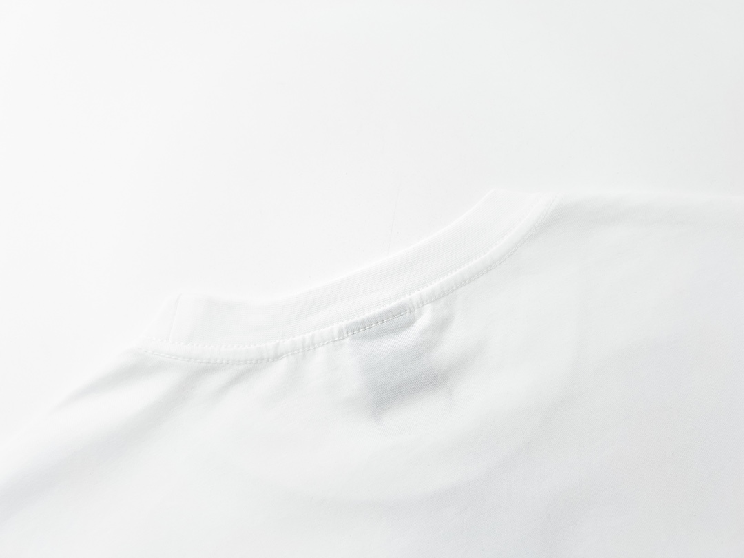 バレンシアガ「Balenciaga」× adidas ダブルフェイス エンブロイダリーTシャツ