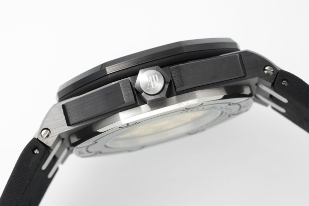 オーデマ ピゲ「Audemars Piguet」ロイヤル オーク セラミック クロノグラフ ウォッチ 42mm