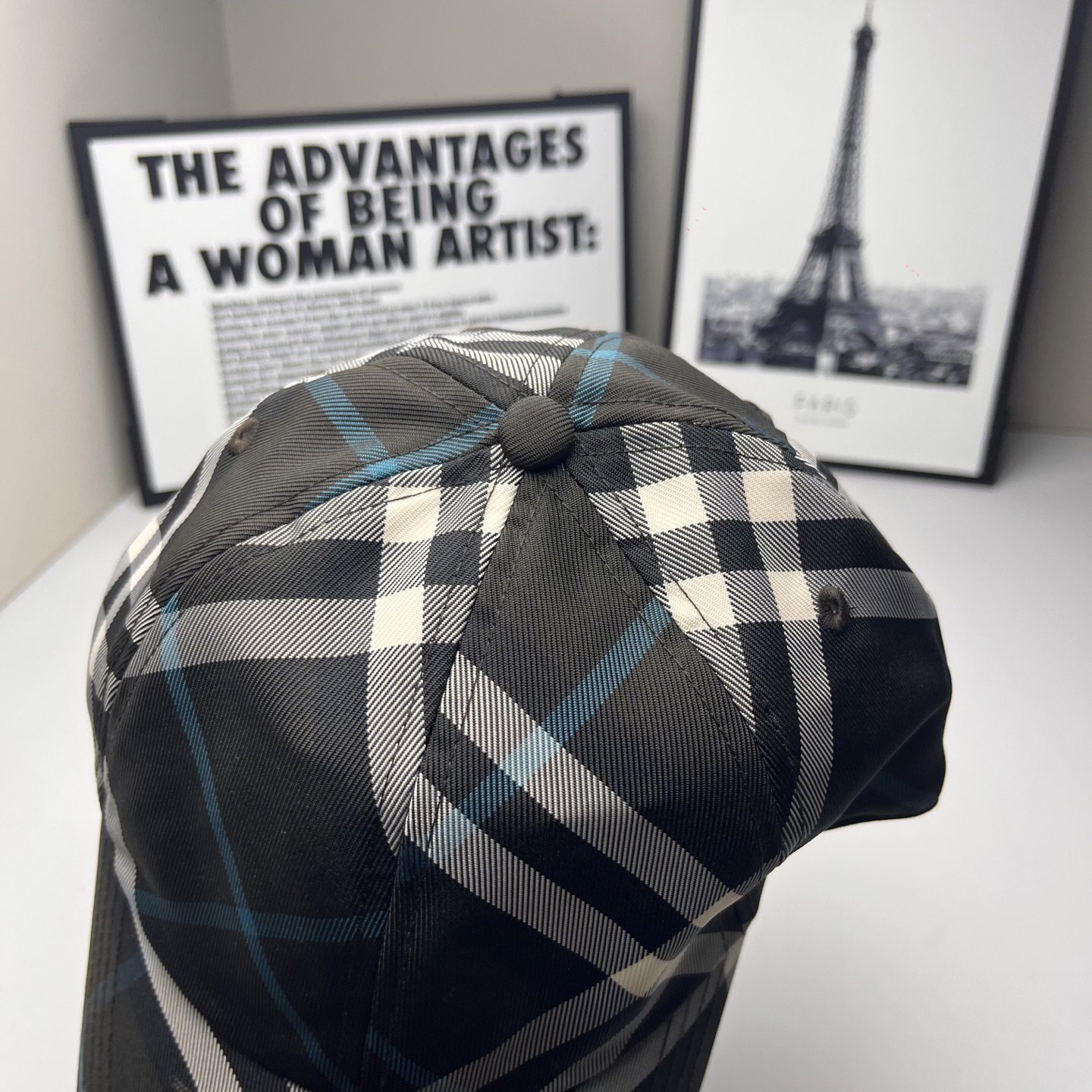 バーバリー「Burberry」クラシック エンブロイダード ホース ベースボールキャップ