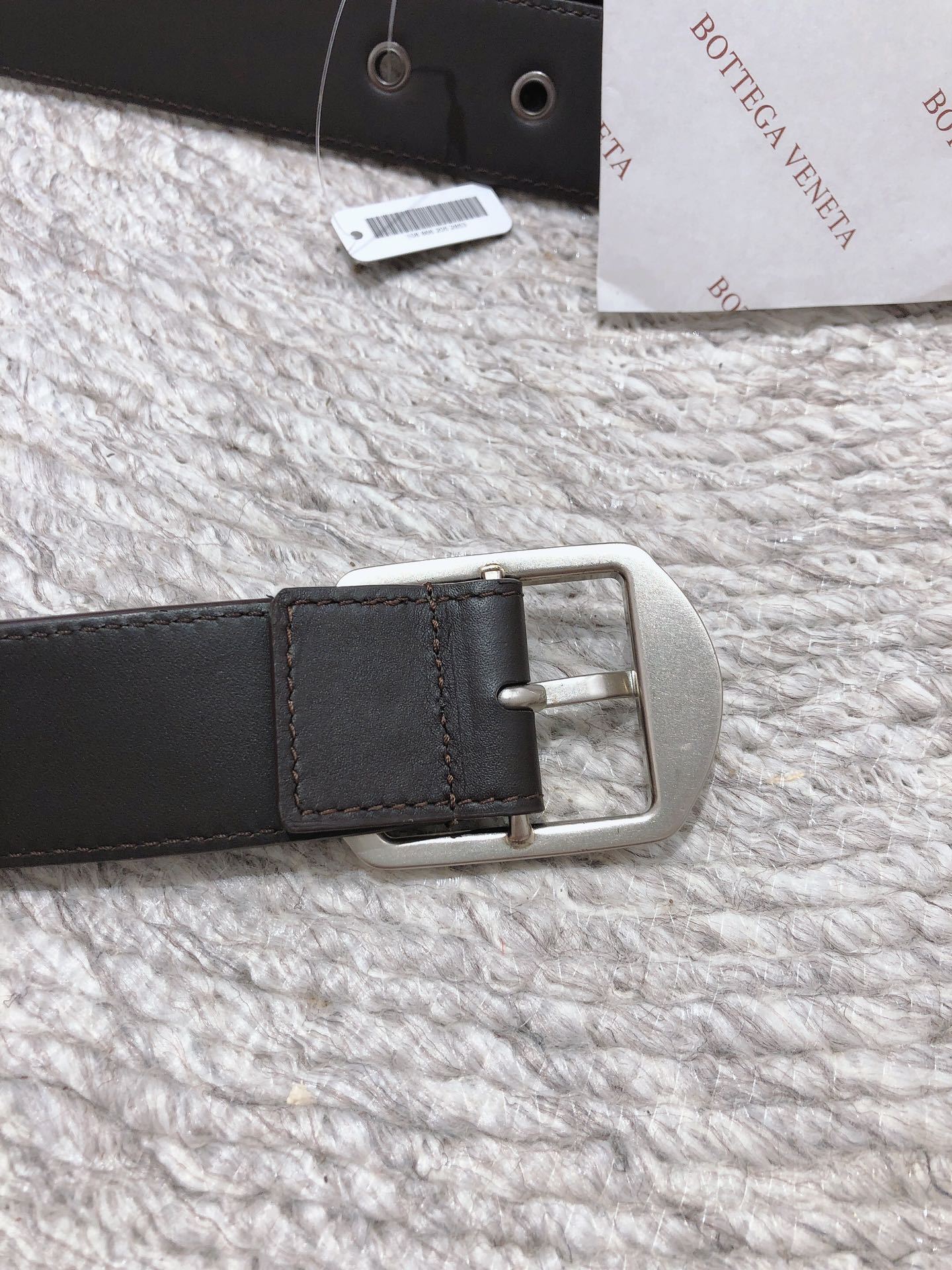 ボッテガ ヴェネタ「Bottega Veneta」プレミアムレザー ベルト