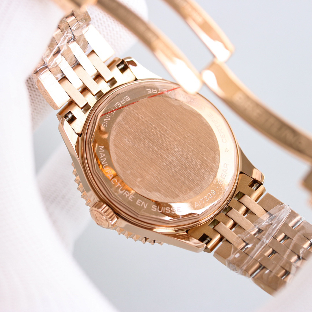 ブライトリング［Breitling］ナビタイマー1 シリーズ オートマティック41MM 腕時計