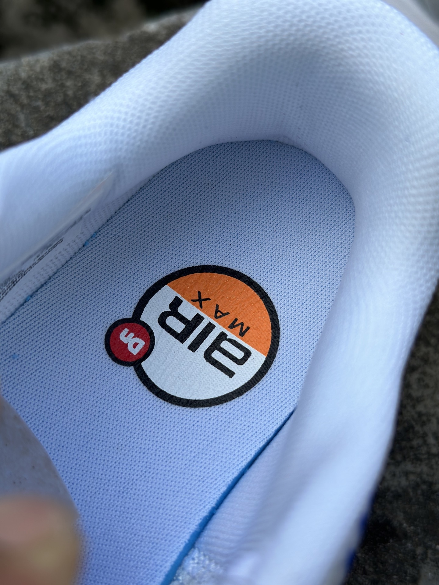 ナイキ［Nike］Air Max Dn8 スポーツ クッション ローカット ランニングシューズ メンズ＆ウィメンズ