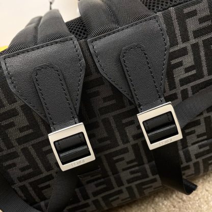 フェンディ「Fendi」クラシック FF モチーフ 7V2066 バックパック-ISETAN PRESTIGE CURATED