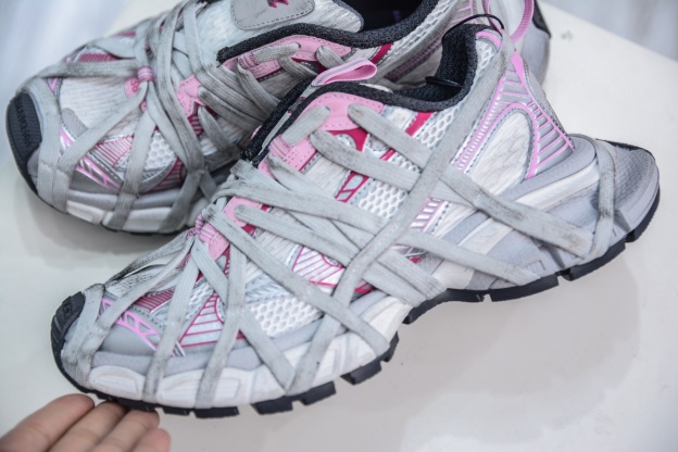 バレンシアガ「Balenciaga」Phantom Sneaker 3XL バンドデザイン ダディシューズ