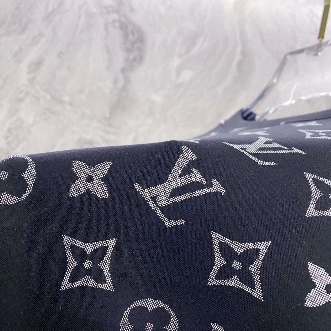 ルイ・ヴィトン「Louis Vuitton」スウェットシャツ