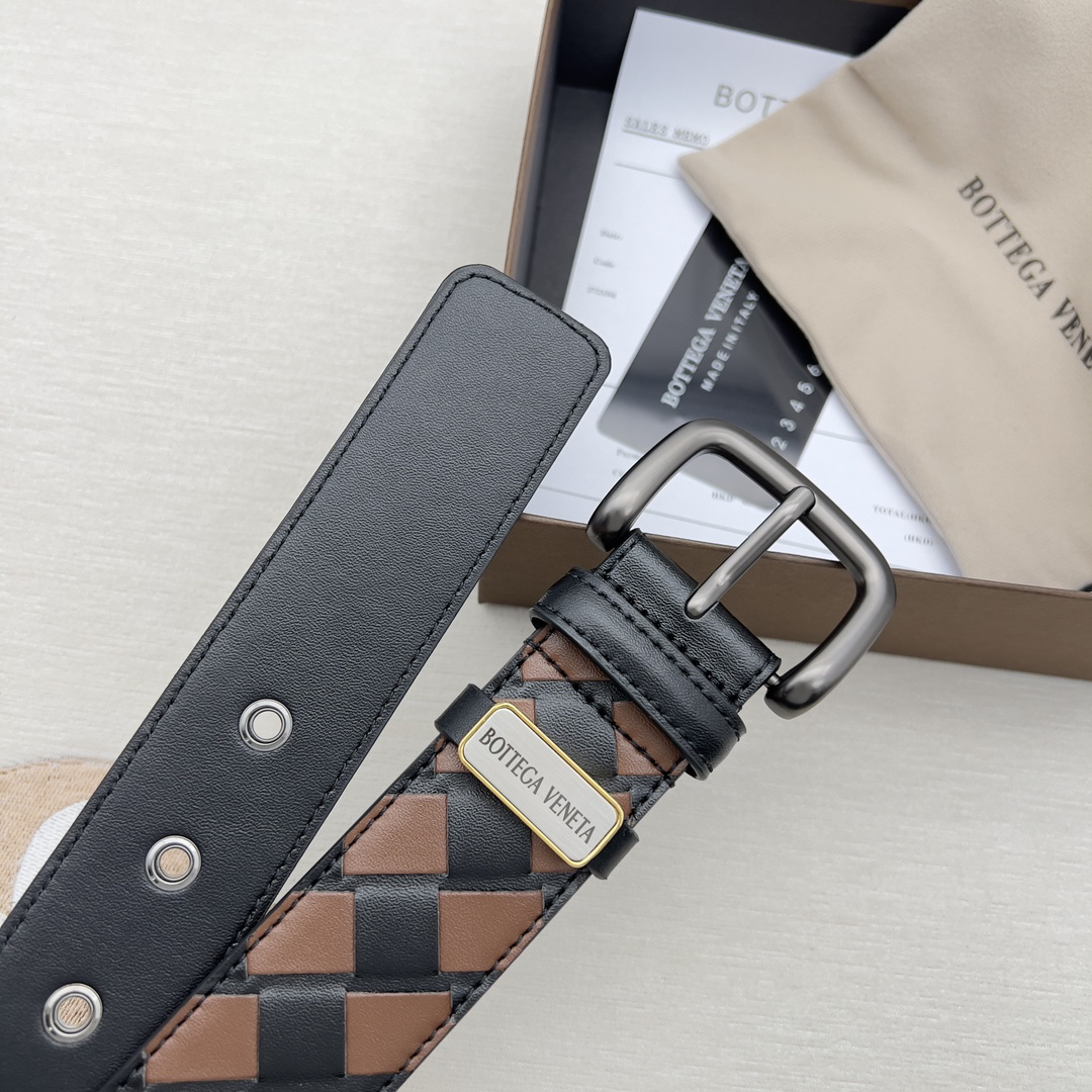 ボッテガ ヴェネタ「Bottega Veneta」クラシック プレステージ ピン バックル ベルト100CM