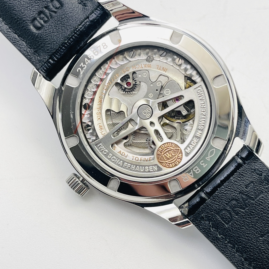 アイ・ダブリュー・シー「IWC」メカニカルウォッチ メンズ40MM