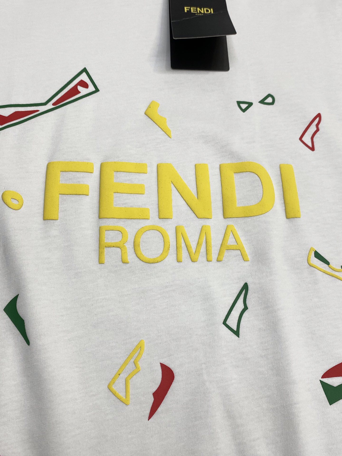 フェンディ「Fendi」2025SS エクスクルーシブ メンズ カジュアル ショートスリーブTシャツ