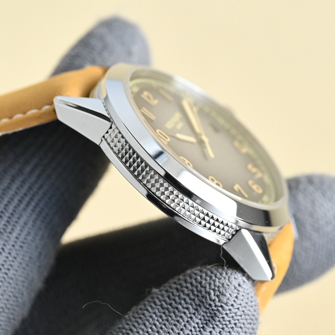 パテックフィリップ［Patek Philippe］カラトラバ ホワイトゴールド 40MM 2色