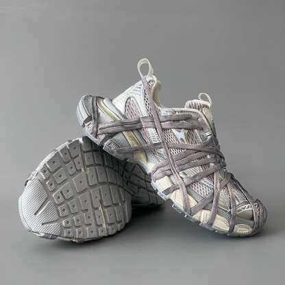 バレンシアガ「Balenciaga」Phantom Sneaker 3XL バンドデザイン ダディシューズ