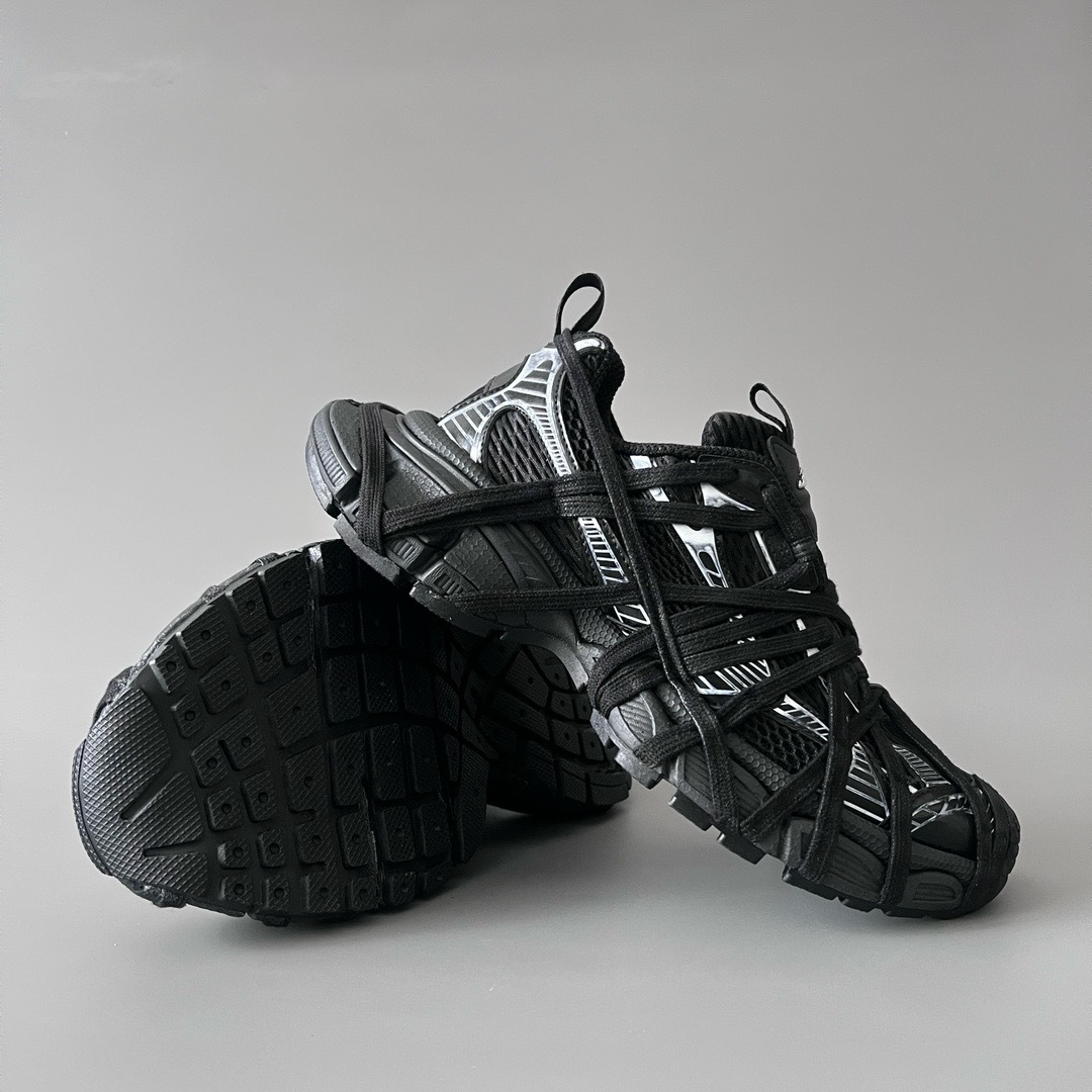 バレンシアガ「Balenciaga」Phantom Sneaker 3XL バンドデザイン ダディシューズ