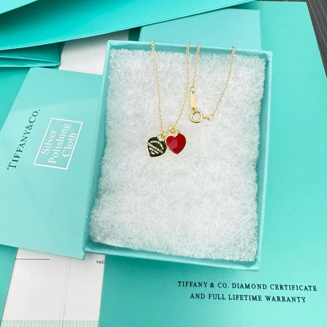 ティファニー「Tiffany & Co.」ダブルハート レッドエナメルネックレス