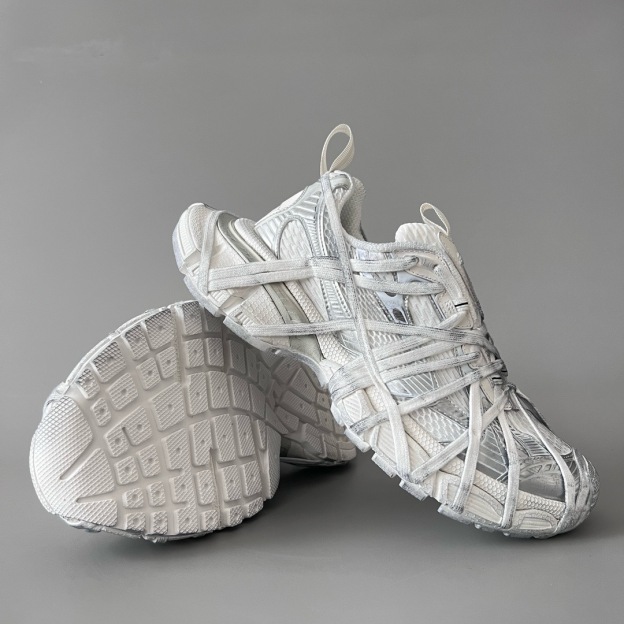 バレンシアガ「Balenciaga」Phantom Sneaker 3XL バンドデザイン ダディシューズ