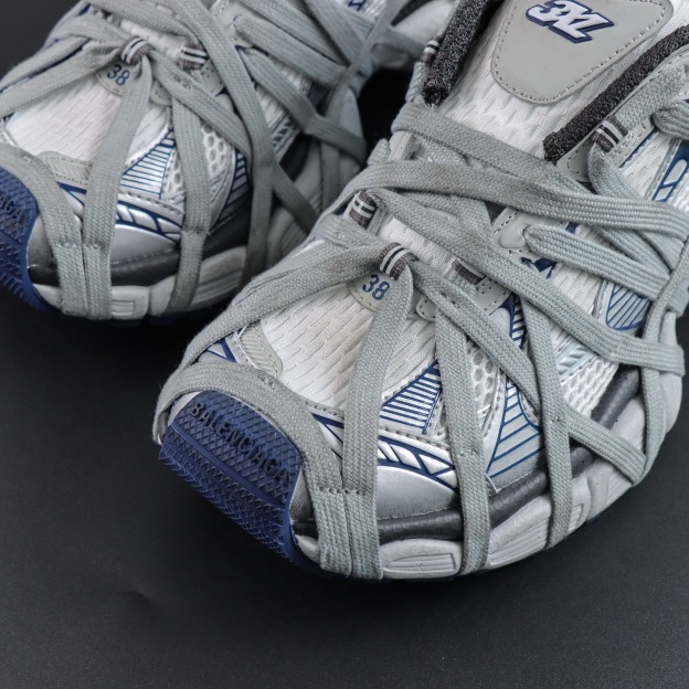 バレンシアガ「Balenciaga」Phantom Sneaker 3XL バンドデザイン ダディシューズ