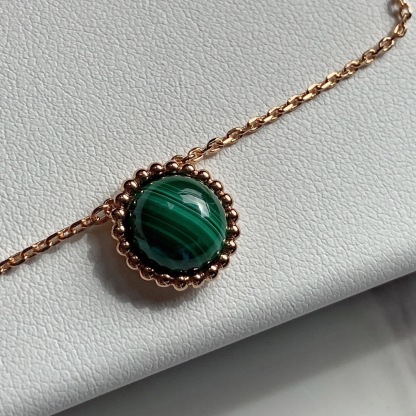 ヴァン クリーフ＆アーペル「Van Cleef & Arpels」 Perlée Couleurs ロングネックレス42cm