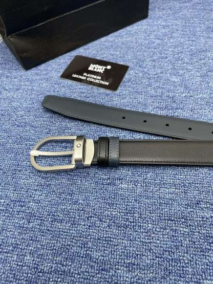 モンブラン「Montblanc」 クラシックコレクション ヘッドレザー ブラスバックル ベルト100cm