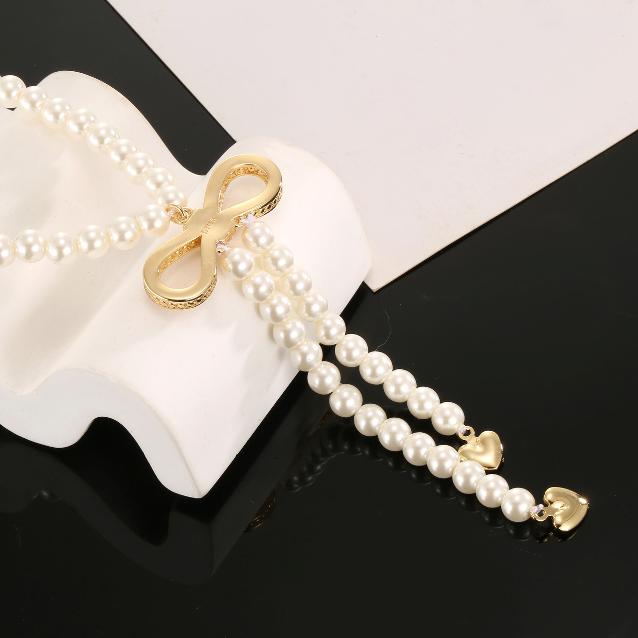 ディオール「Dior」Bow Pearl ネックレス