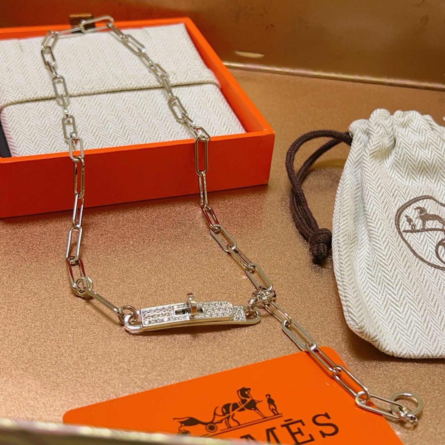 エルメス「Hermès」H Élégance ネックレス