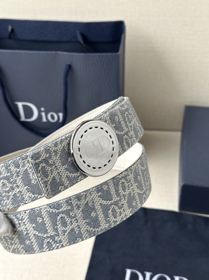 ディオール「Dior」 30モンターニュ ベルト 100CM
