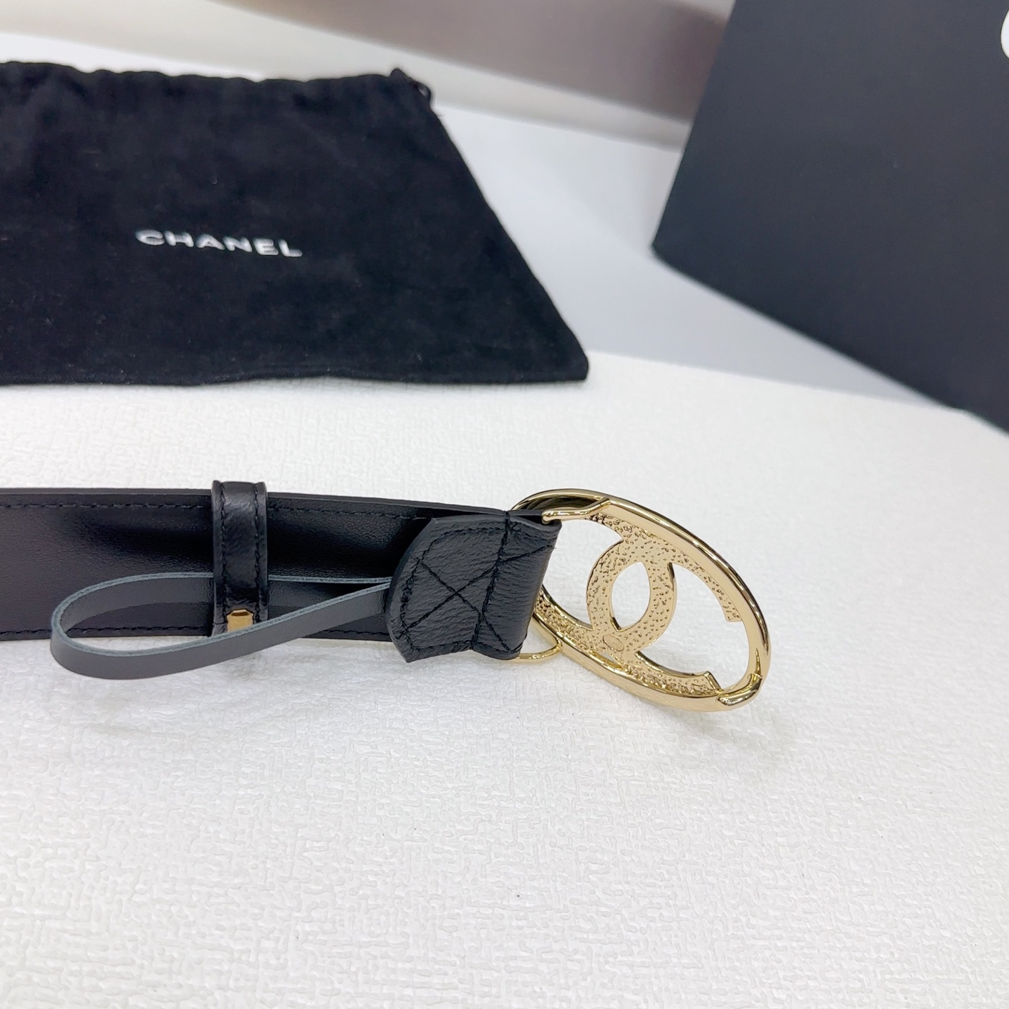 シャネル「Chanel」オーバル ダブルC レザーベルト ベルト100CM