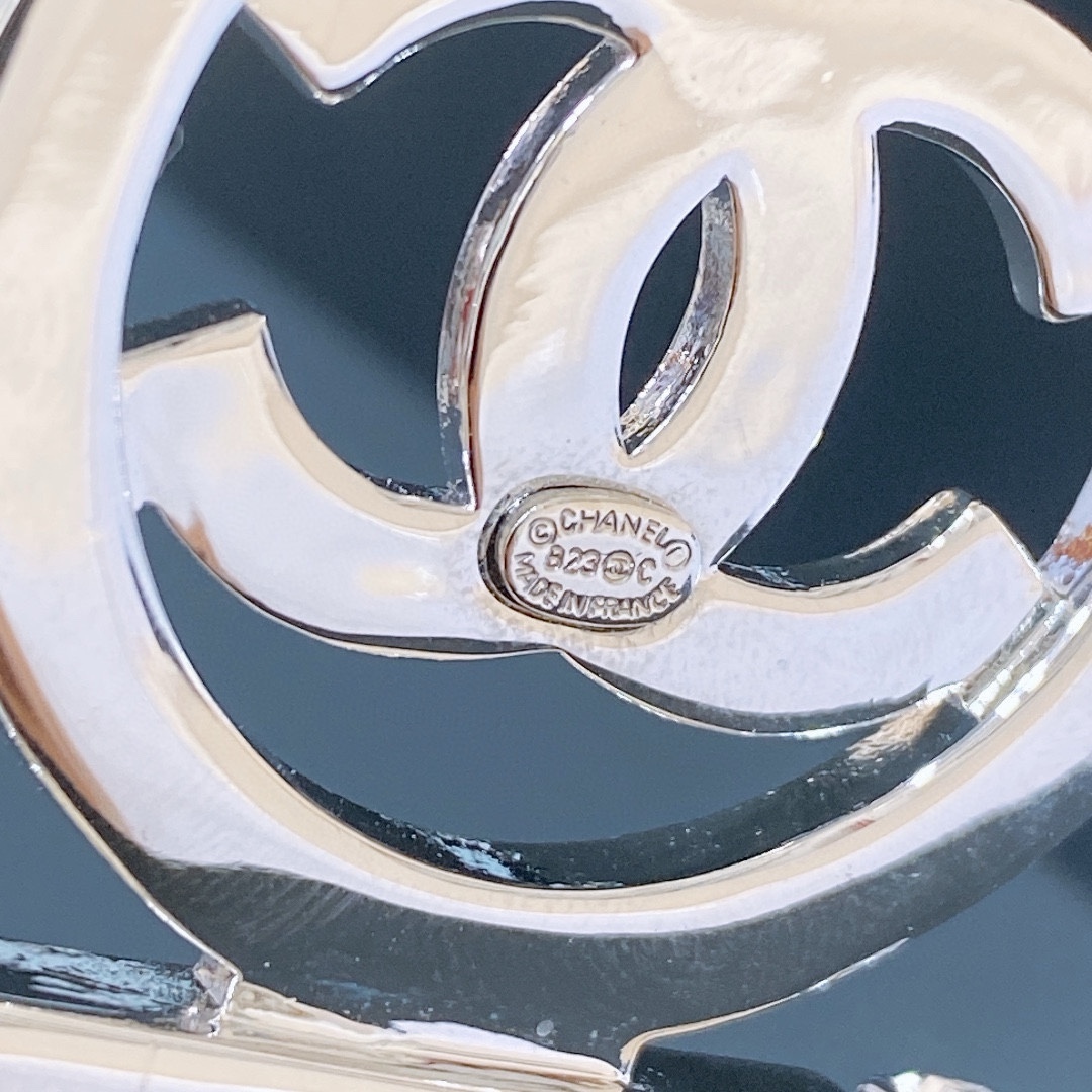 シャネル「Chanel」ワイドバックル レザーベルト ベルト100CM