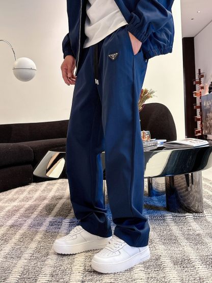 プラダ「Prada」秋冬 メンズ  カジュアルスポーツセット