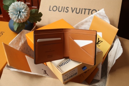 ルイ・ヴィトン「Louis Vuitton」ポルトフォイユ･ミュルティプル