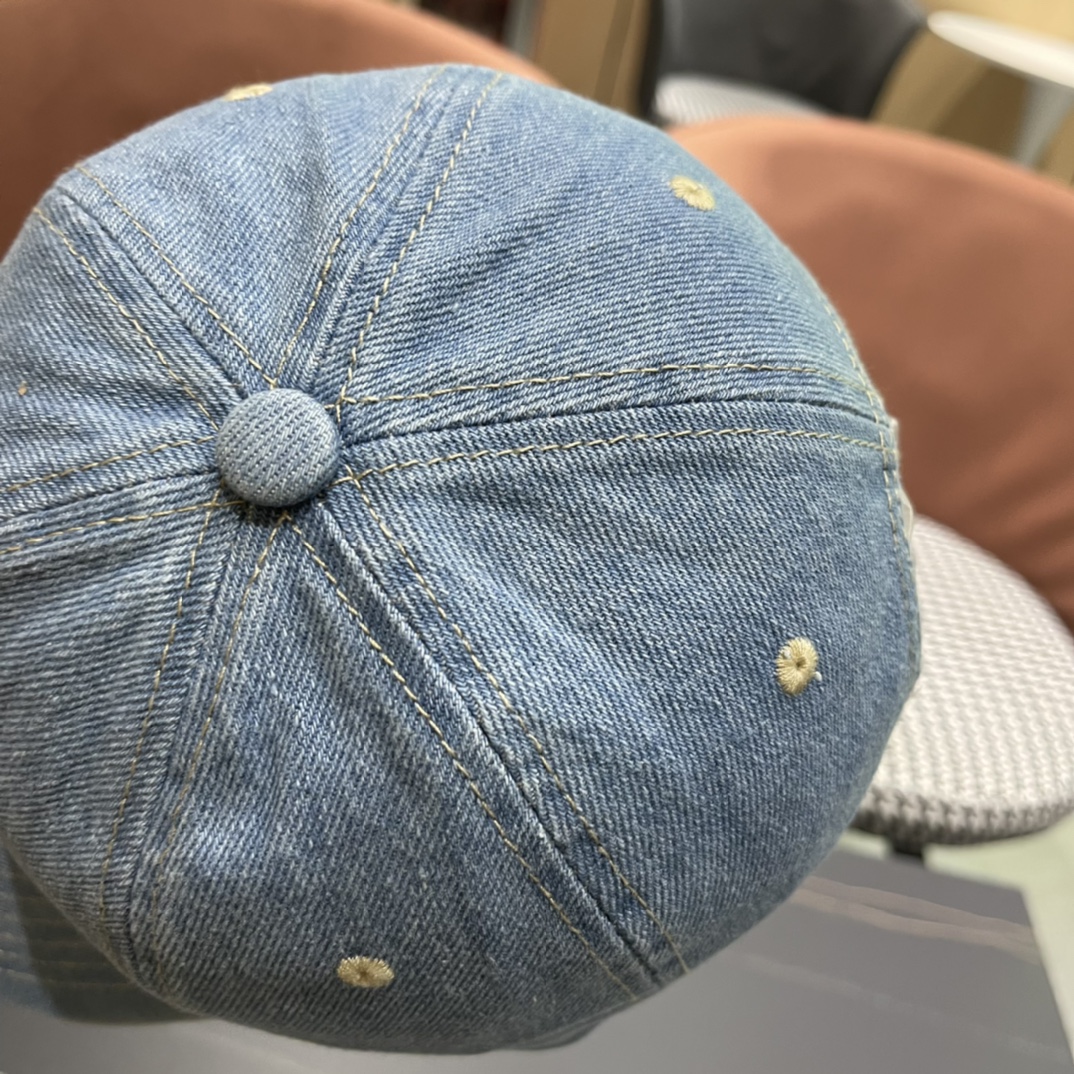 エルメス「Hermès」Classic ベースボールキャップ