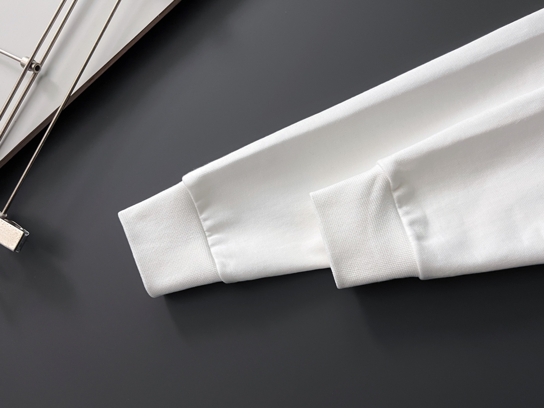 ルイ・ヴィトン「Louis Vuitton」秋冬 メンズ スポーツスウェット