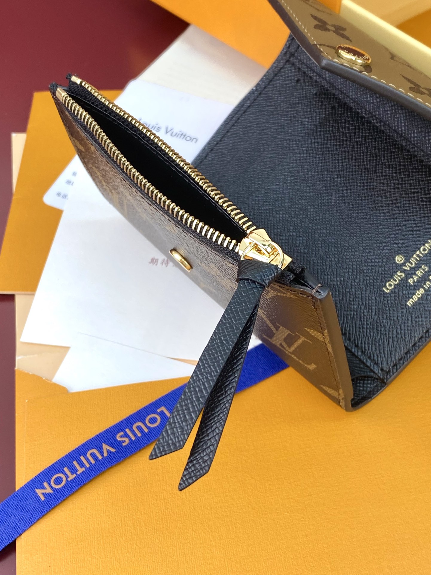 ルイ・ヴィトン(Louis Vuitton) ポルトフォイユヴィクトリーヌ