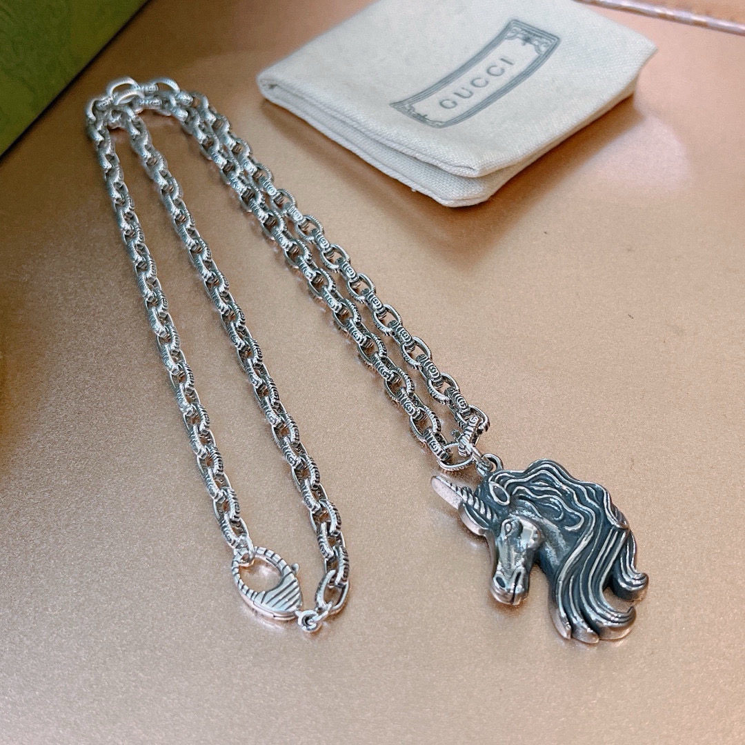 グッチ「Gucci」Anger Forest ダブルG ホースモチーフ ネックレス