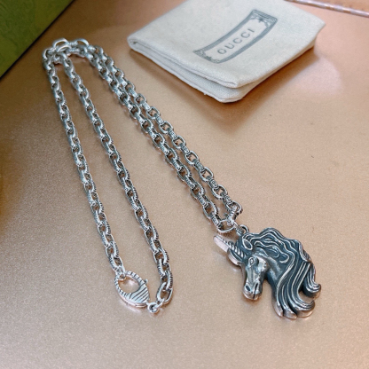 グッチ「Gucci」Anger Forest ダブルG ホースモチーフ ネックレス