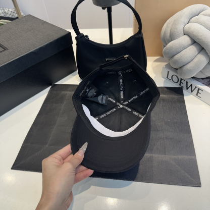ルイ・ヴィトン「Louis Vuitton」 Signature キャップ（メンズ）‌
