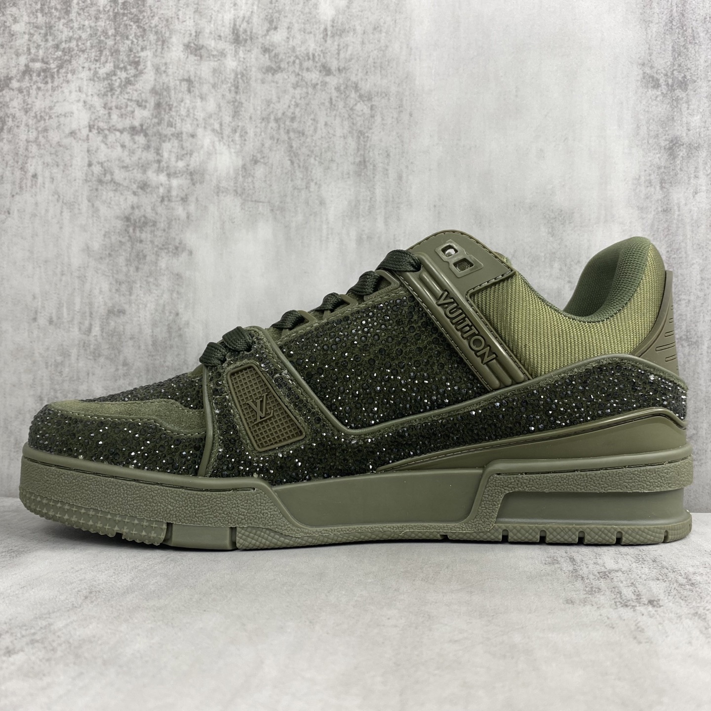 「コラボモデル」Louis Vuitton x Trainer 2025 スプリングコレクション スニーカー
