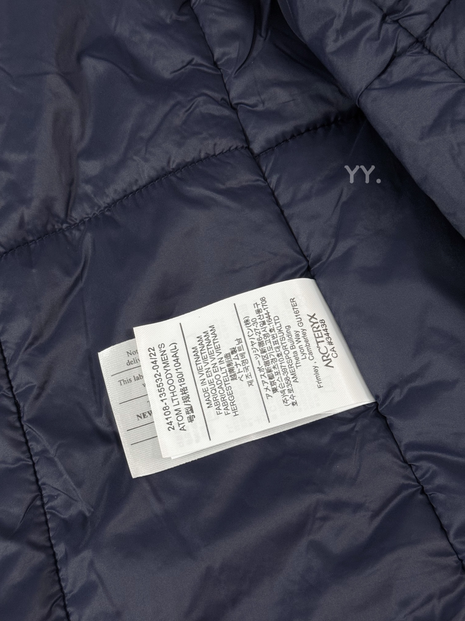 アークテリクス「ARC'TERYX」 Atom Hoody インシュレーテッドジャケット