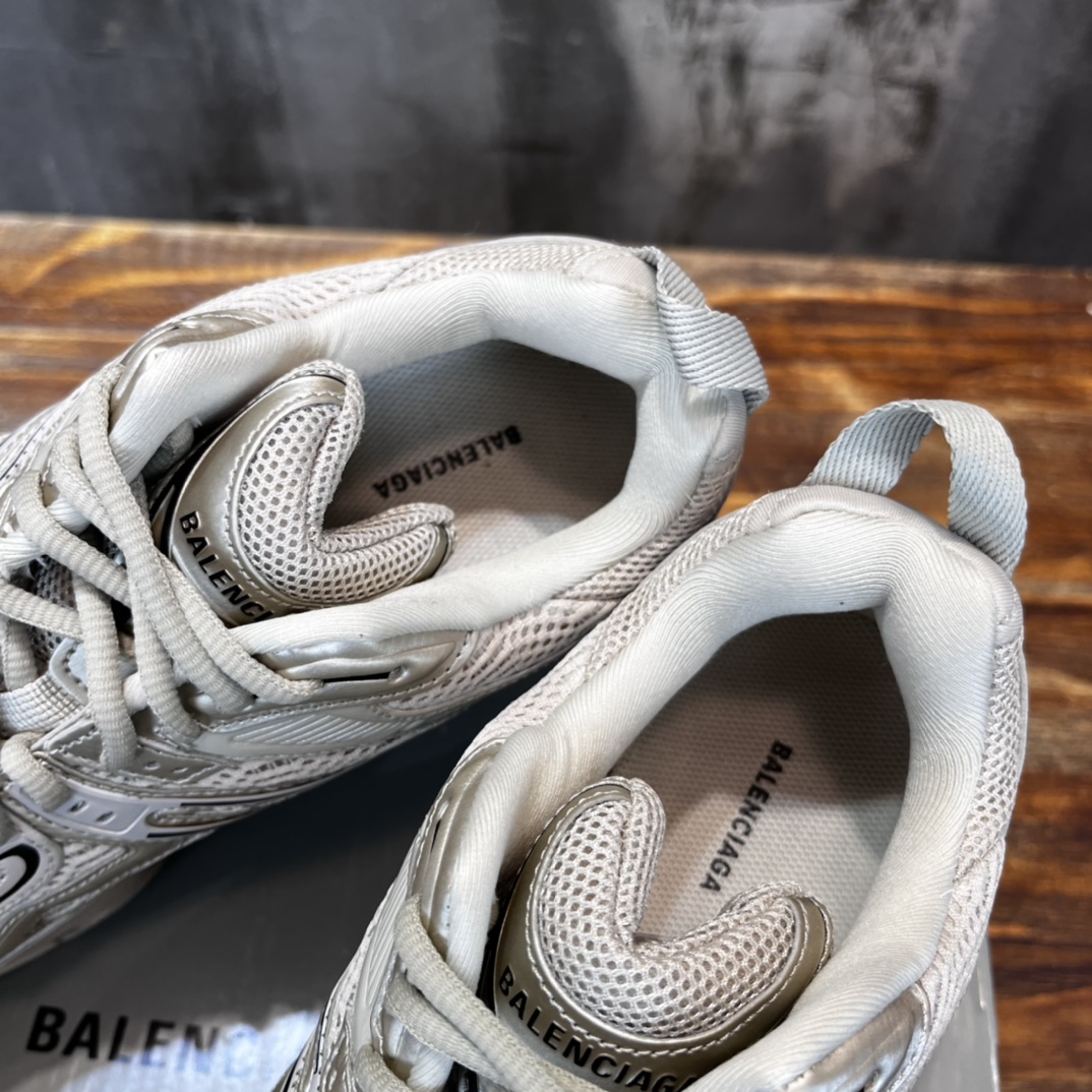 バレンシアガ「Balenciaga」 X-PANDER スニーカー X-PANDER スニーカー