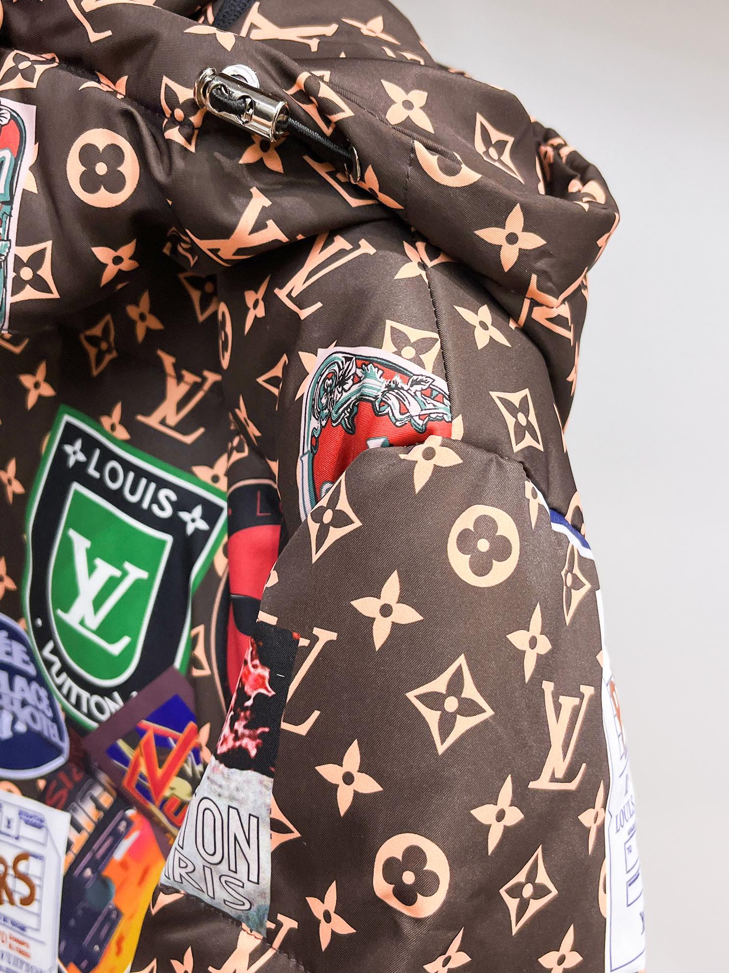 ルイ・ヴィトン「Louis Vuitton」‌ MONOGRAM PILLOW ダウンジャケット