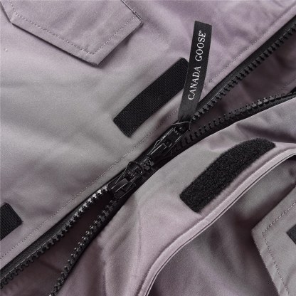 カナダグース「Canada Goose」ユニセックス プレミアムダウンコート