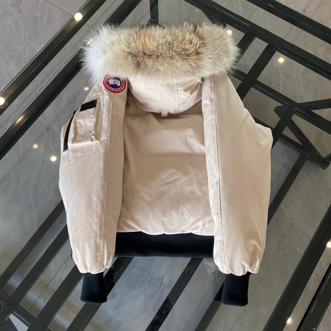 カナダグース「Canada Goose」フライトジャケット