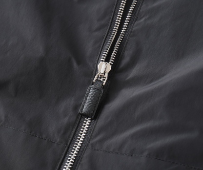 プラダ「Prada」2025春新作メンズジャケット