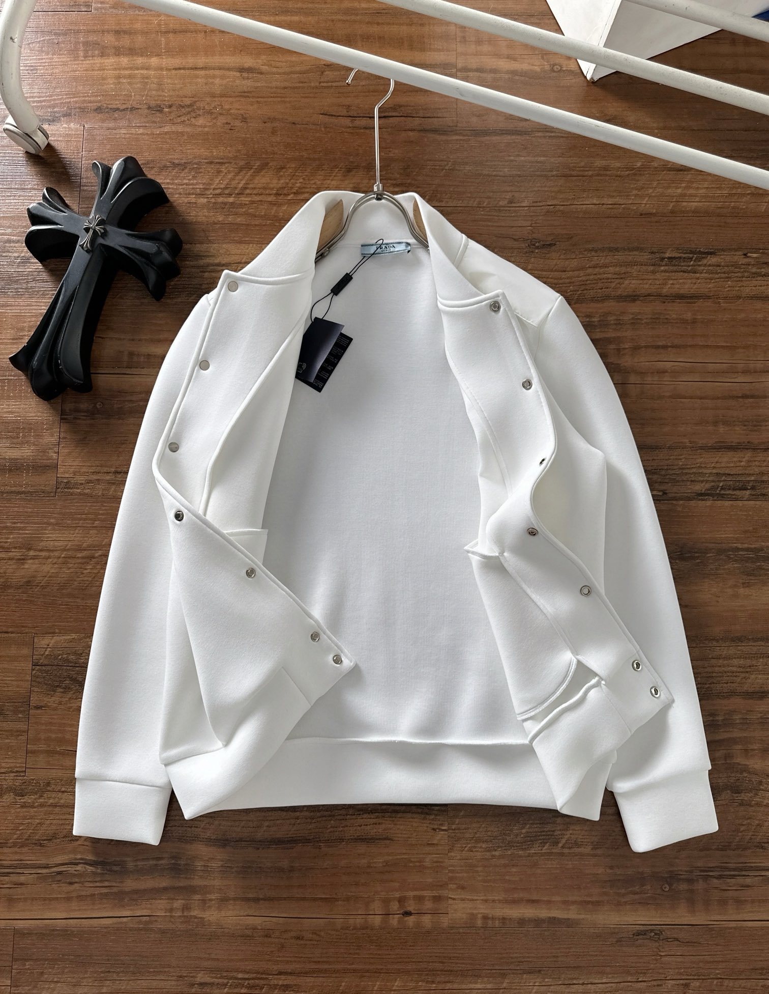 プラダ「Prada」2024秋冬 メンズ スタンドカラージャケット