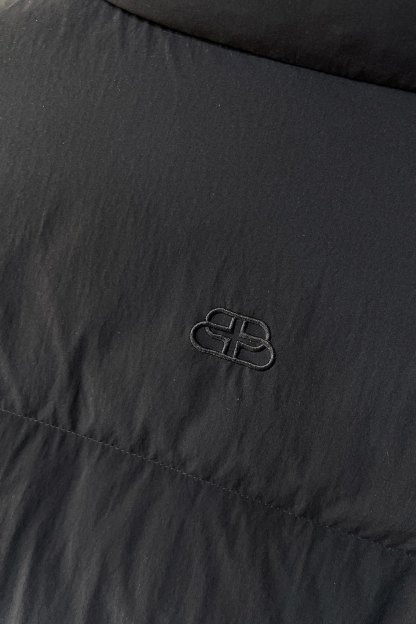 バレンシアガ「Balenciaga」‌2024 ss大爆型ファッションダウンジャケット