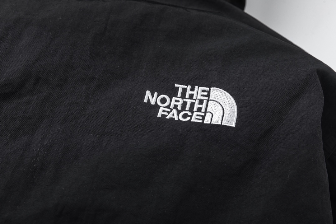 ザ・ノースフェイス「The North Face」PUFFY カップル ウォータープルーフ ダウンパーカー