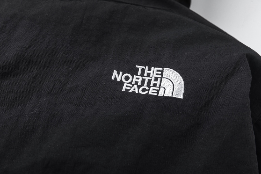 ザ・ノースフェイス「The North Face」PUFFY カップル ウォータープルーフ ダウンパーカー