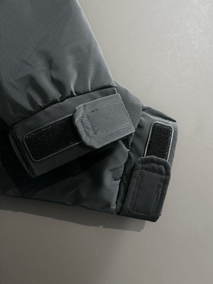 バレンシアガ「Balenciaga」‌2024秋冬最新ダウンジャケット