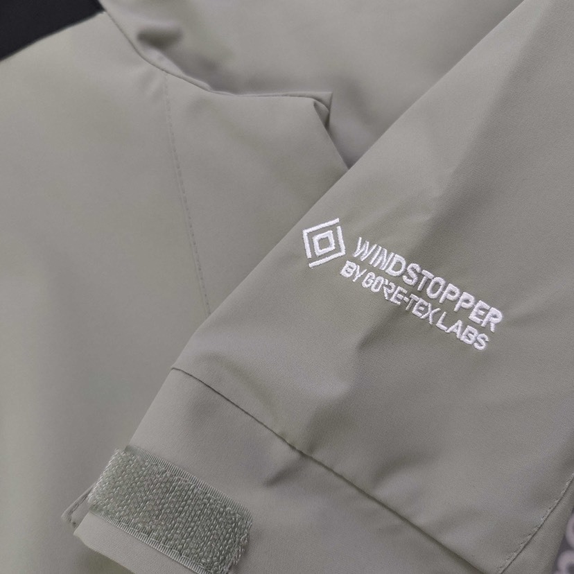 ザ・ノースフェイス「The North Face」エンブロイダーロゴ GORE-TEX ジャケット