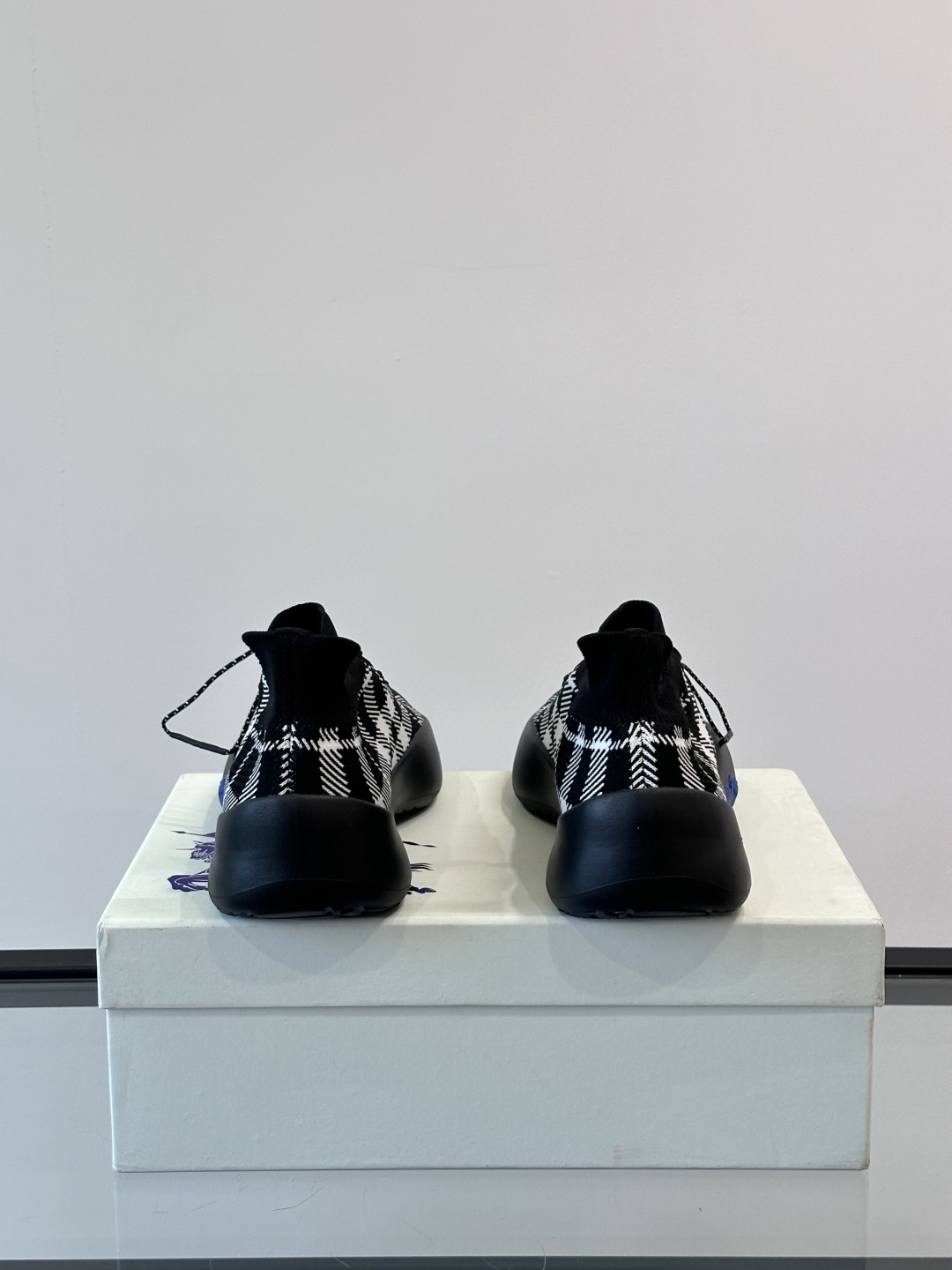 バーバリー「Burberry」ブルベリー 2025 SS 3Dエラストメッシュ スニーカー