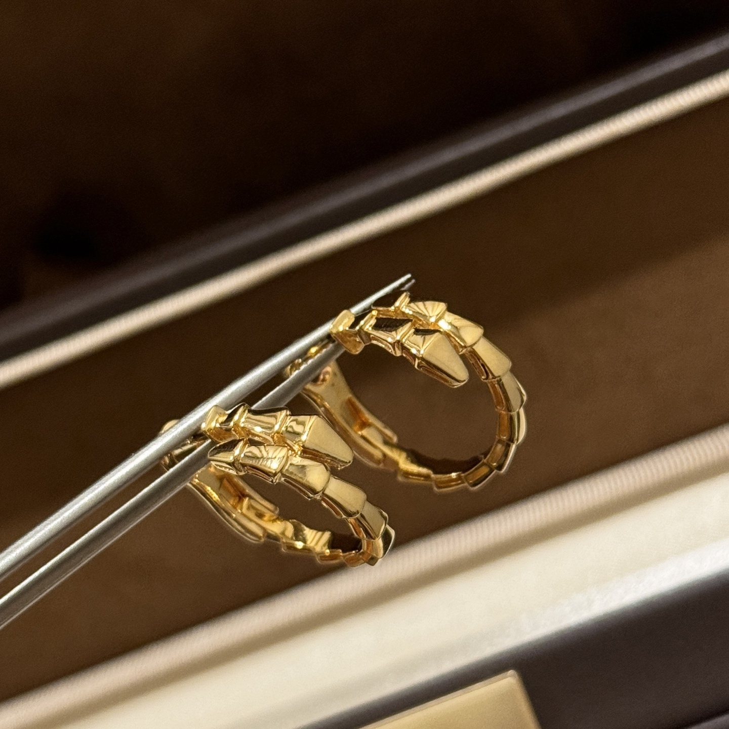 カルティエ「Cartier」BVLGARI Serpenti Viper ピアス（イヤリング）