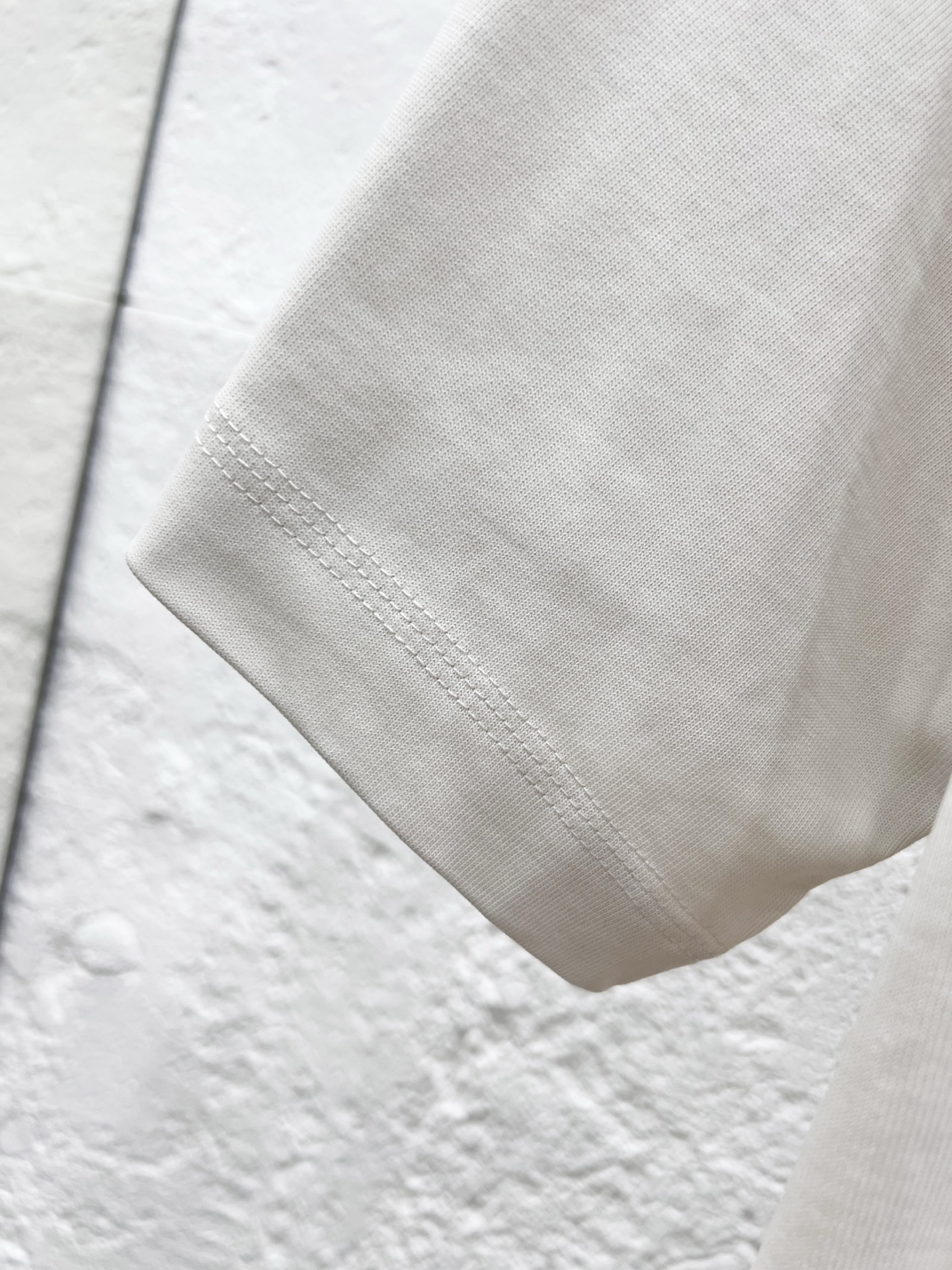 バレンシアガ「Balenciaga」ハイネックプレミアムコットン半袖Tシャツ