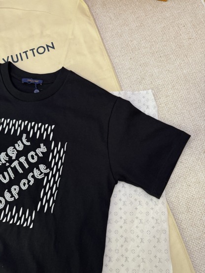 ルイ・ヴィトン「Louis Vuitton」モノグラム ビーズ エンブロイダリー Tシャツ